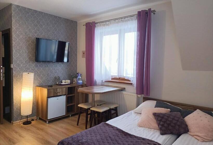 اتاق سوپریور سه تخته, Słoneczny Dworek