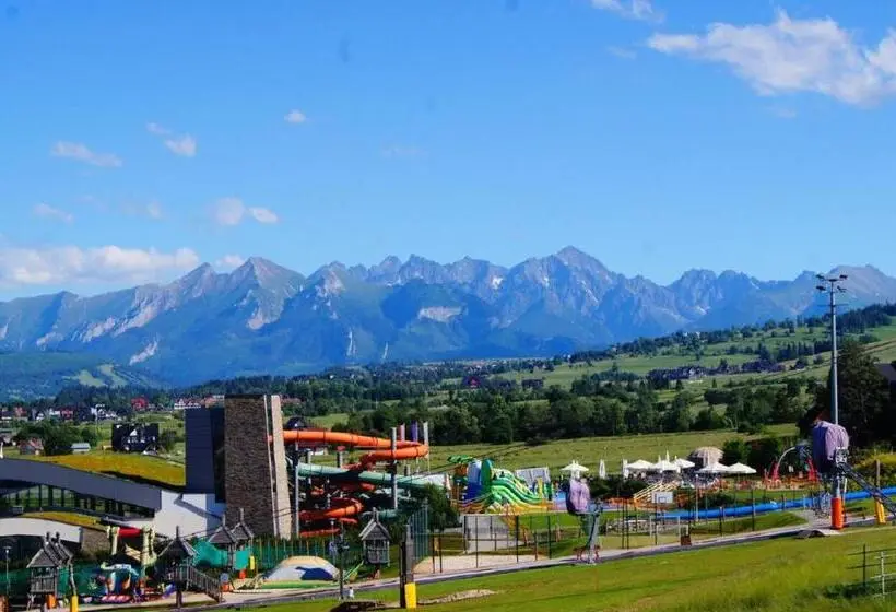 اتاق سوپریور, Słoneczny Dworek