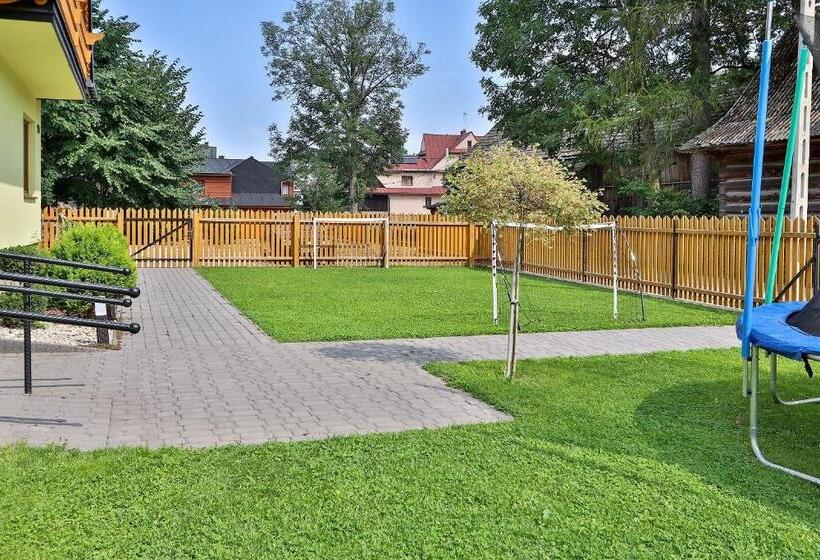 اتاق سوپریور, Słoneczny Dworek