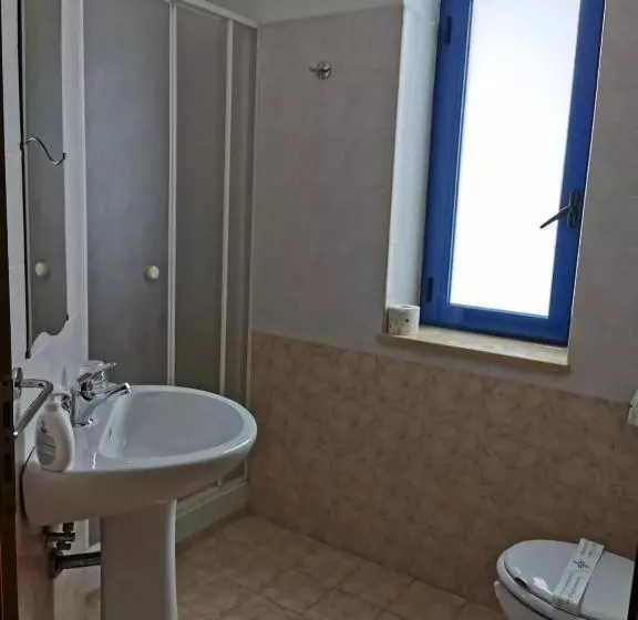 اتاق استاندارد, Beach Hotel