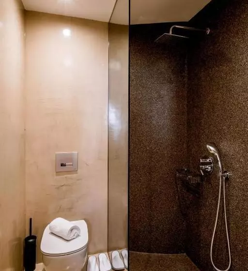 デラックススイート, Driades Luxury Apartments