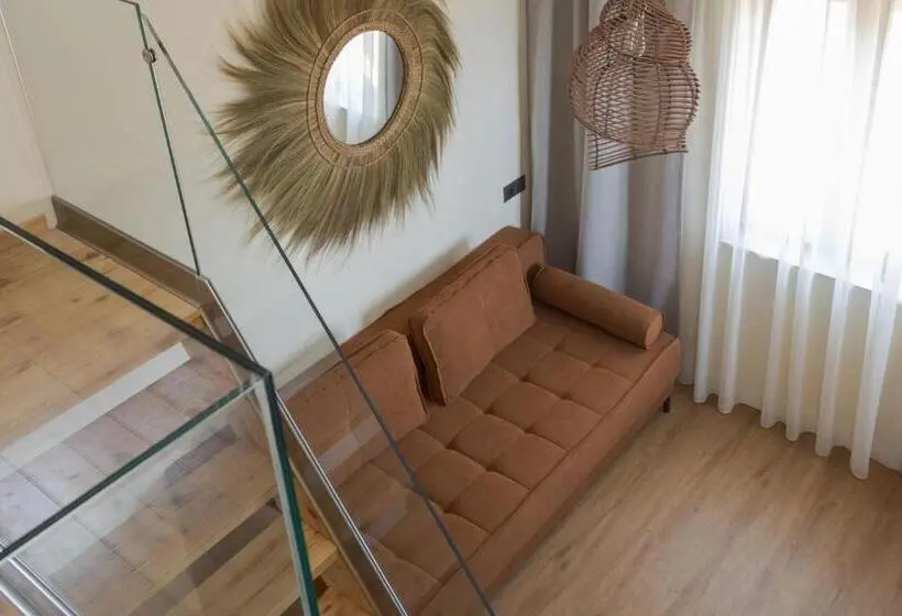 ドゥプレックスルーム, Driades Luxury Apartments