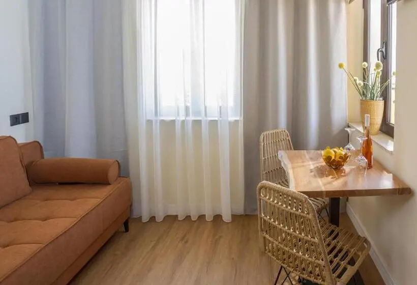 ドゥプレックスルーム, Driades Luxury Apartments