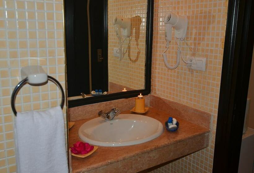 Апартаменты 1 Спальня, Golden Beach Appart