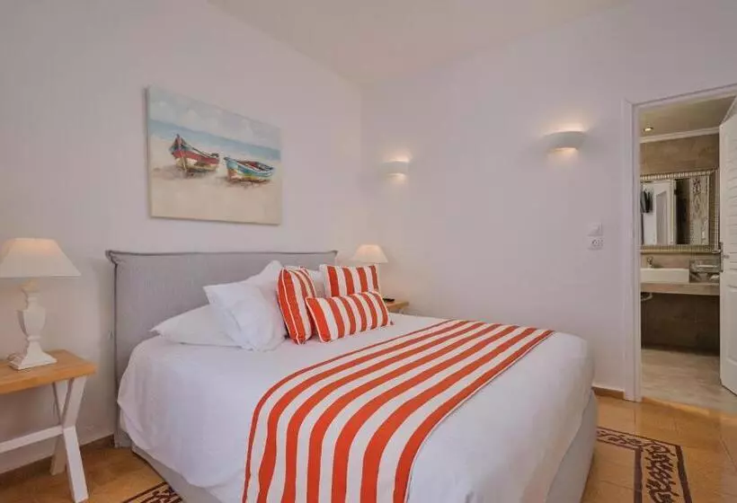 Superior suite with view, Agali Houses