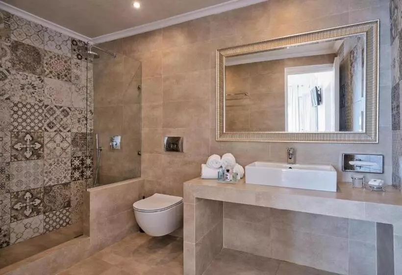 Superior suite with view, Agali Houses