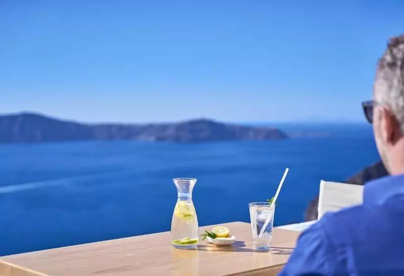 Superior suite with view, Agali Houses