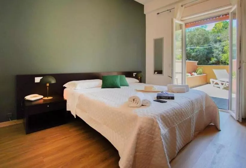 Comfort room with terrace, Al Pescatore