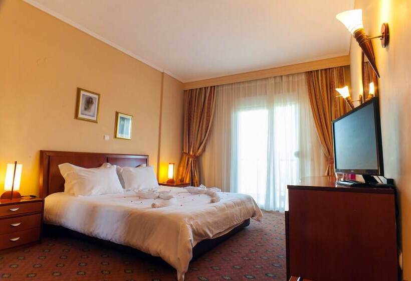 סוויטה, Ambassador Hotel Thessaloniki