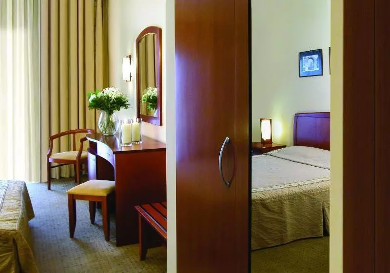 エコノミーシングルルーム, Ambassador Hotel Thessaloniki