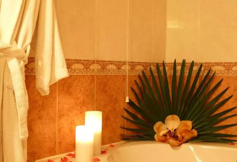 スイート, Ambassador Hotel Thessaloniki