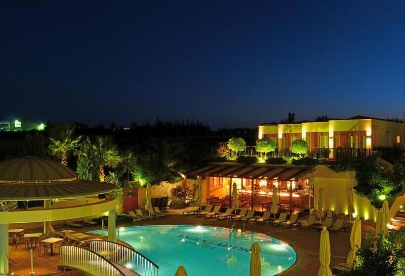 家庭间, Ambassador Hotel Thessaloniki