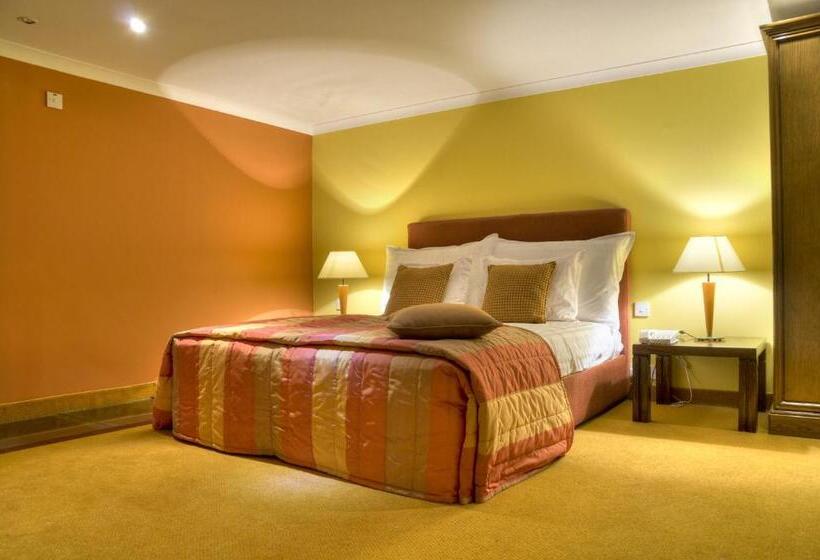 سوییت لوکس, Ax Palazzo Capua