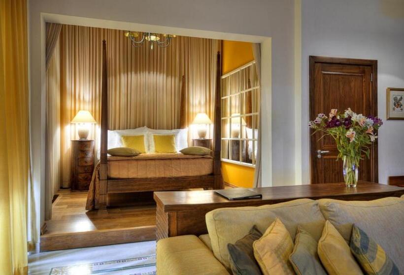 ویلای 1 خوابه, Ax Palazzo Capua