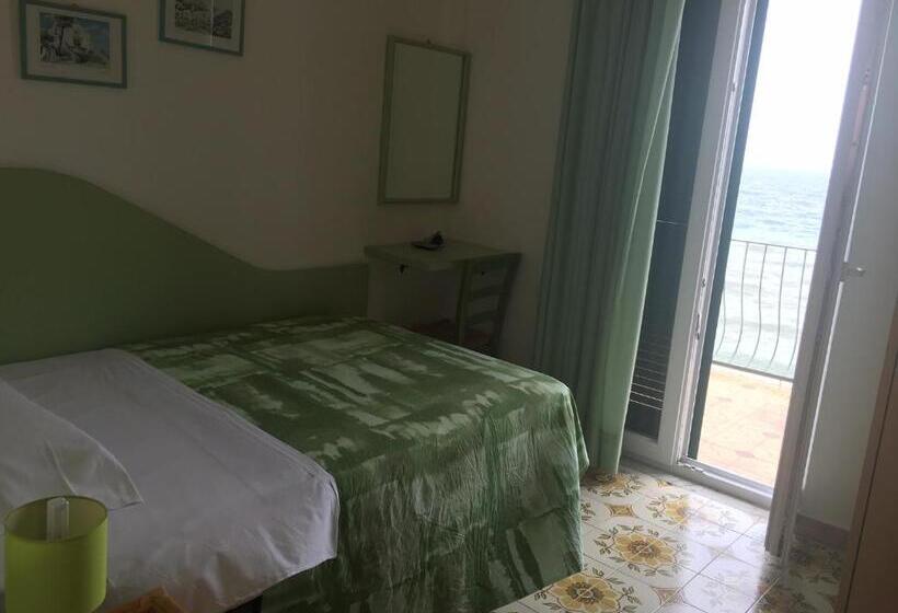 חדר סופריור יחיד נוף לים, Casa Rosa Terme