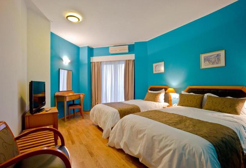 חדר סטנדרט לשלושה, αchillion Grevena