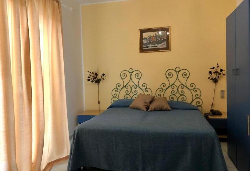 Номер Стандарт с Балконом, Da Peppe