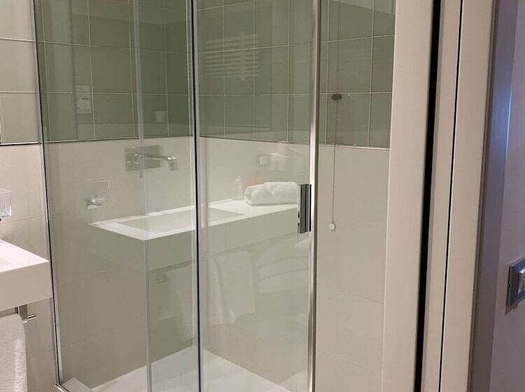 スタンダードルーム, Devero Hotel & Spa, Bw Signature Collection