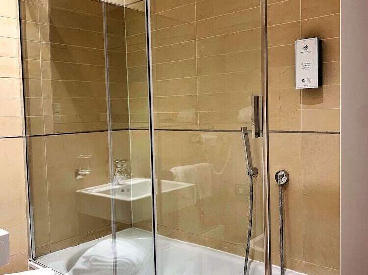 スタンダードルーム, Devero Hotel & Spa, Bw Signature Collection