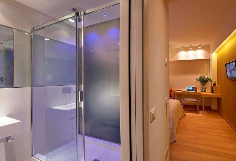 スタンダードルーム, Devero Hotel & Spa, Bw Signature Collection