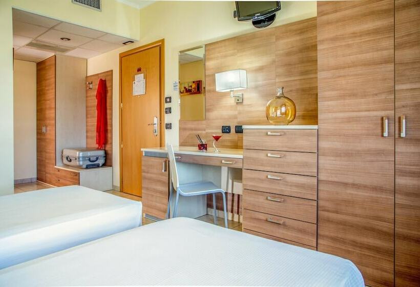 Camera Executive, Domidea