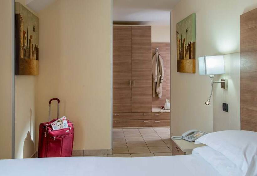 Camera Standard, Domidea