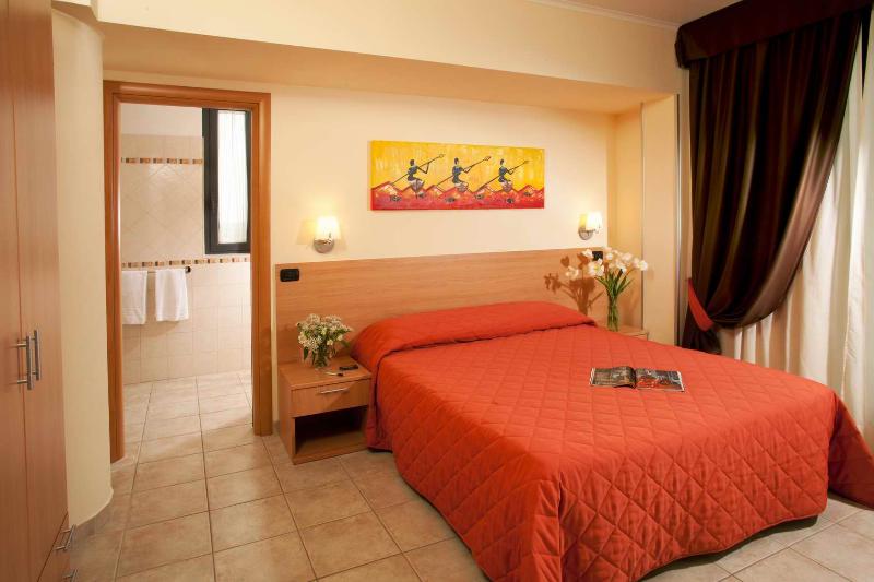 Camera Standard, Domidea