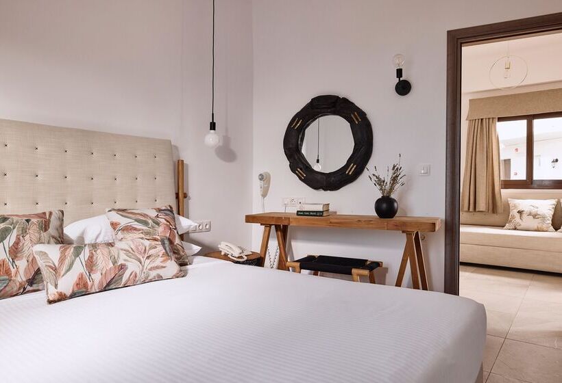 جناح عائلي, Glavas Inn