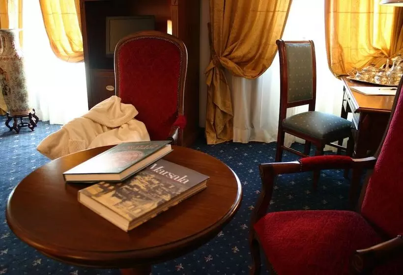 ガーデンビュースーペリアールーム, Grand Hotel Palace