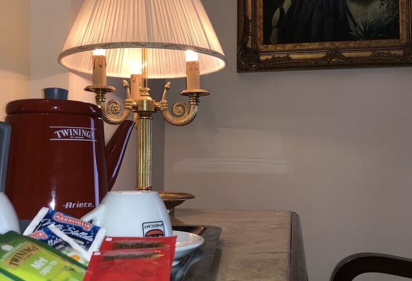 Люкс, Grand Hotel Palace