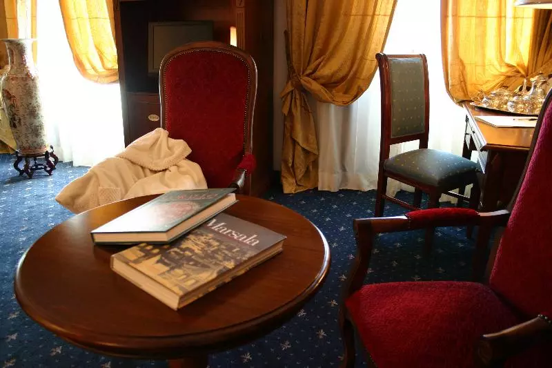 ガーデンビュースーペリアールーム, Grand Hotel Palace