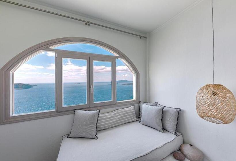 Suite amb Hidromassatge, Grand View   Megalochori Santorini