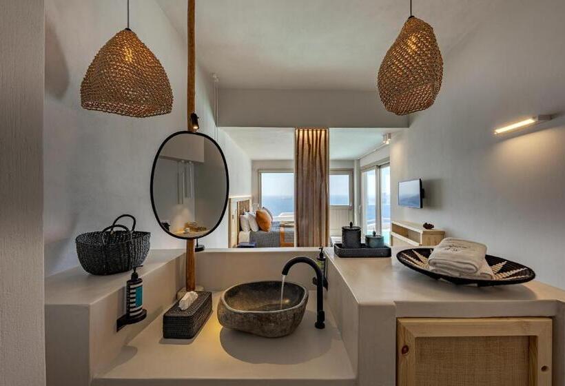 Suite amb Piscina, Grand View   Megalochori Santorini