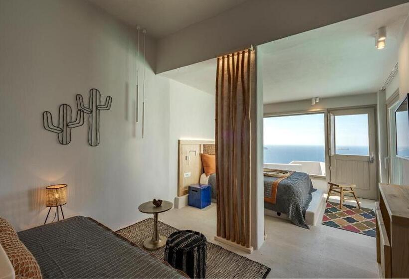 Suite amb Piscina, Grand View   Megalochori Santorini