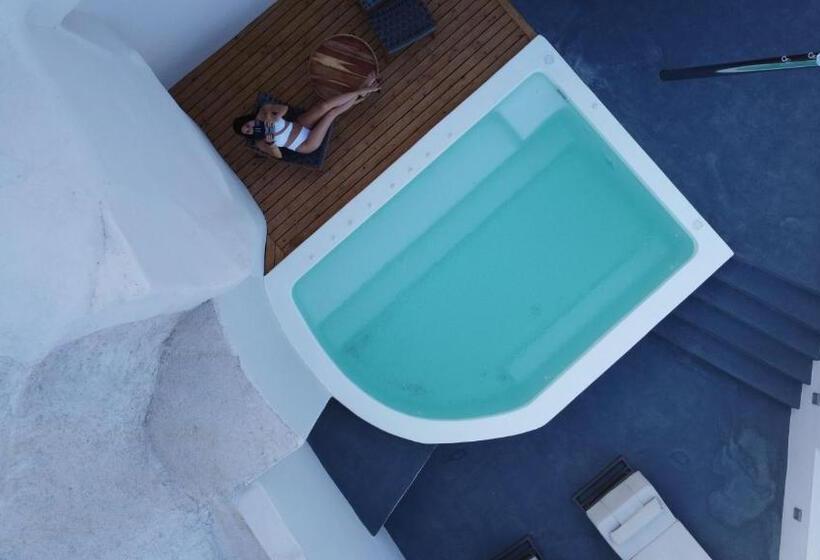 Suite amb Piscina, Grand View   Megalochori Santorini