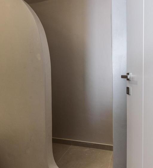 Suite amb Piscina, Grand View   Megalochori Santorini