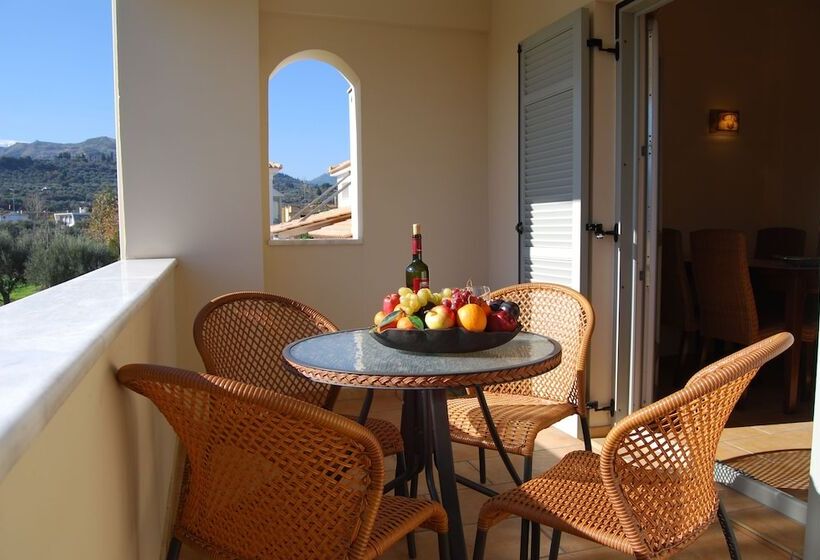 סוויטה, Harmony Hotel Apartments