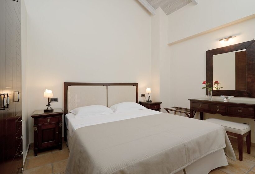 סוויטה, Harmony Hotel Apartments