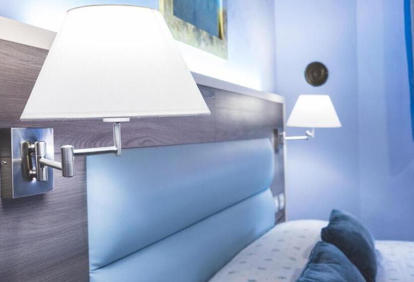 Economy Triple Room, Il Giardino