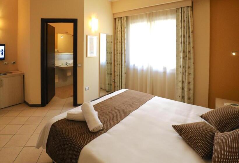 Классический Номер, Janus