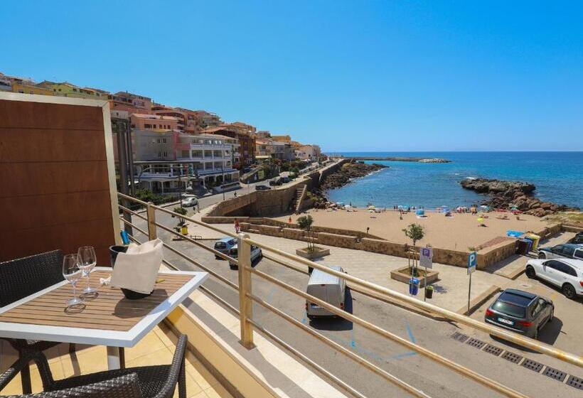 Triple Room Sea View, Janus