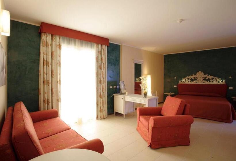 Полулюкс, Janus