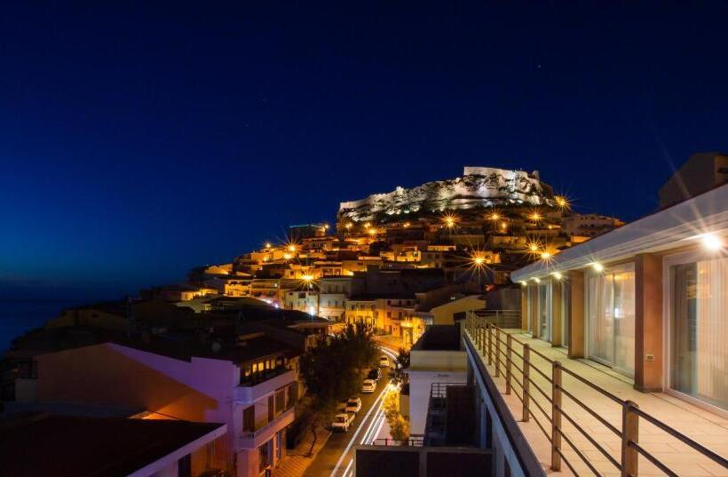 Полулюкс с Видом, Janus