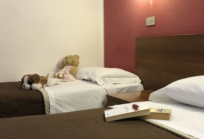 Номер Стандарт Трехместный, Kristall