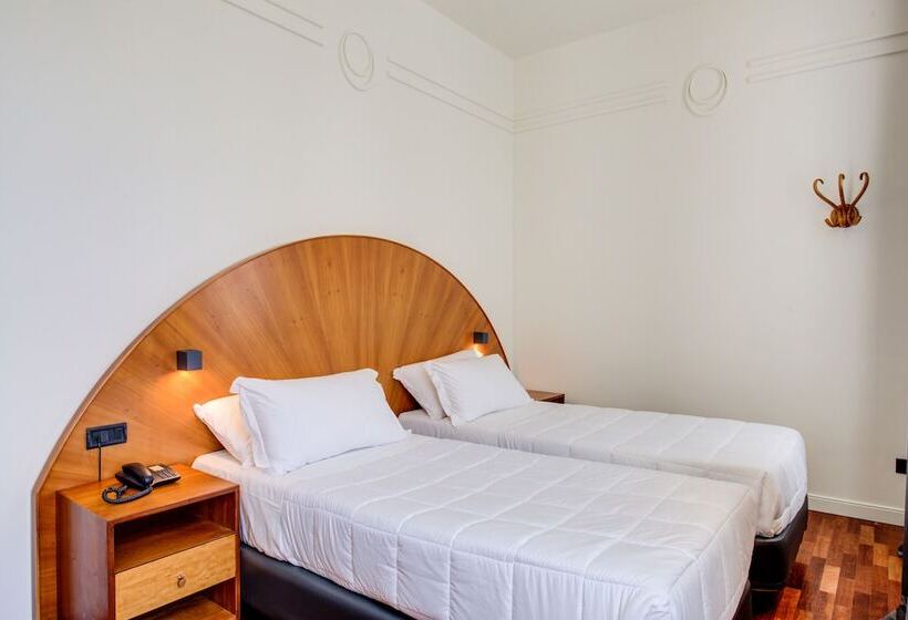 חדר סטנדרט, Kursaal