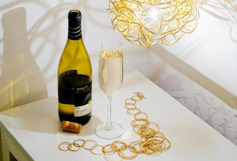 סוויטה נשיאותית, Leonardo Hotel Negev