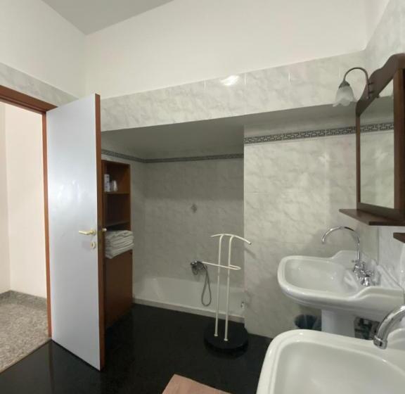 شقة سوبريور غرفة واحدة, Leopold