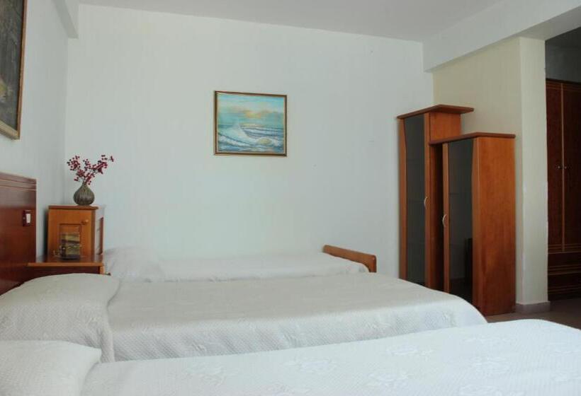 غرفة إقتصادية ثلاثية, Lido