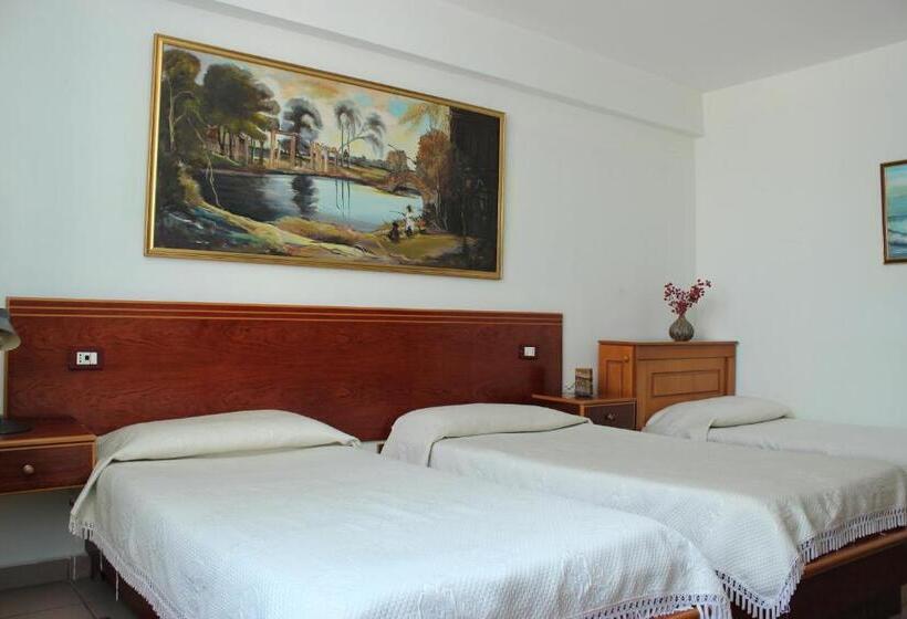 غرفة إقتصادية ثلاثية, Lido