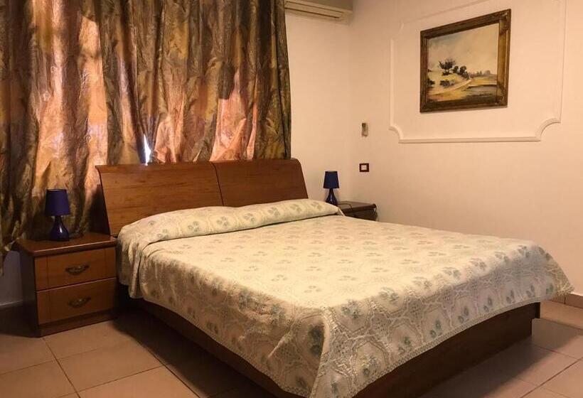 غرفة إقتصادية, Lido